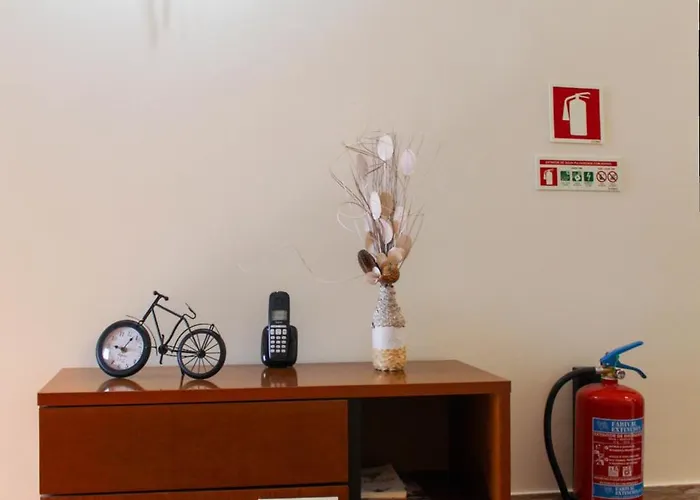 Vieira Natural Pools * Πόντα Ντελγκάντα